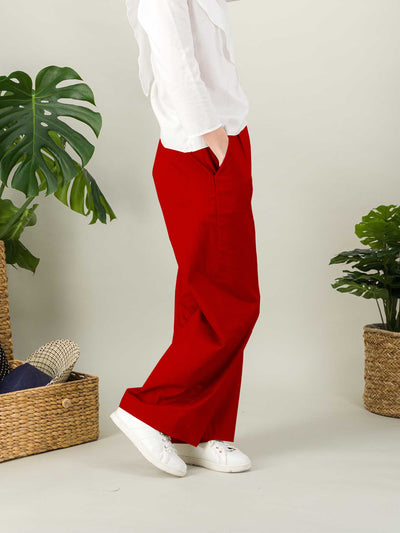 Pantalon rouge avec poches italiennes de chaque côtés