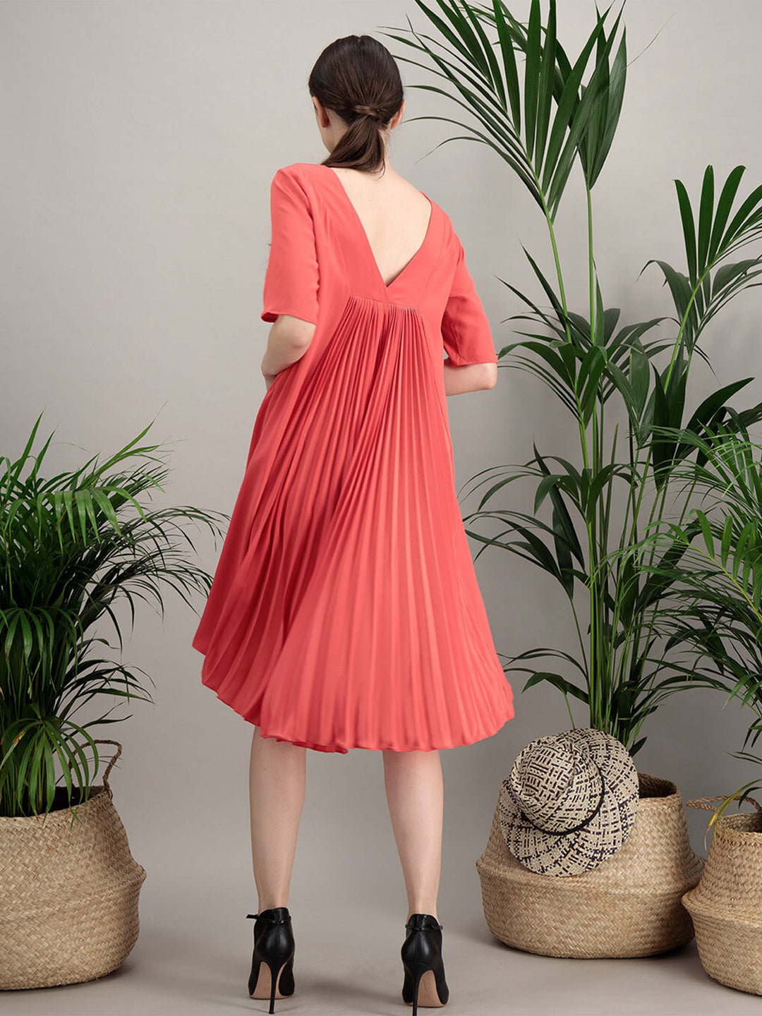 Robe plissée en crepe de soie fluide MARINO – Anahide Saint André